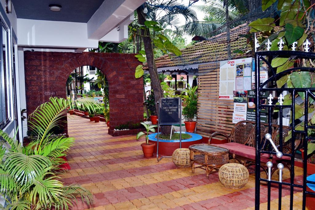 Naga Cottages Morjim Esterno foto